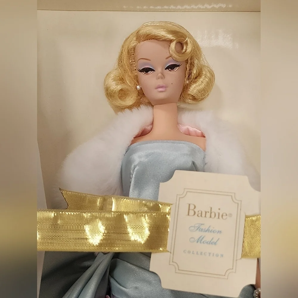 NRFB Barbie Silkstone Delphine Doll 2000 Limited Edition Mattel NIB
